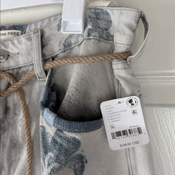 We The Free Geranium Slouchy Straight Jeans Size 30 New With Tag Sold out! - Picture 5 of 14